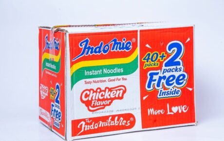 Indomie Chicken Instant Noodles- box